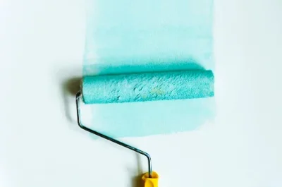 Peinture intérieure à Angiens — murs, plafonds et boiseries